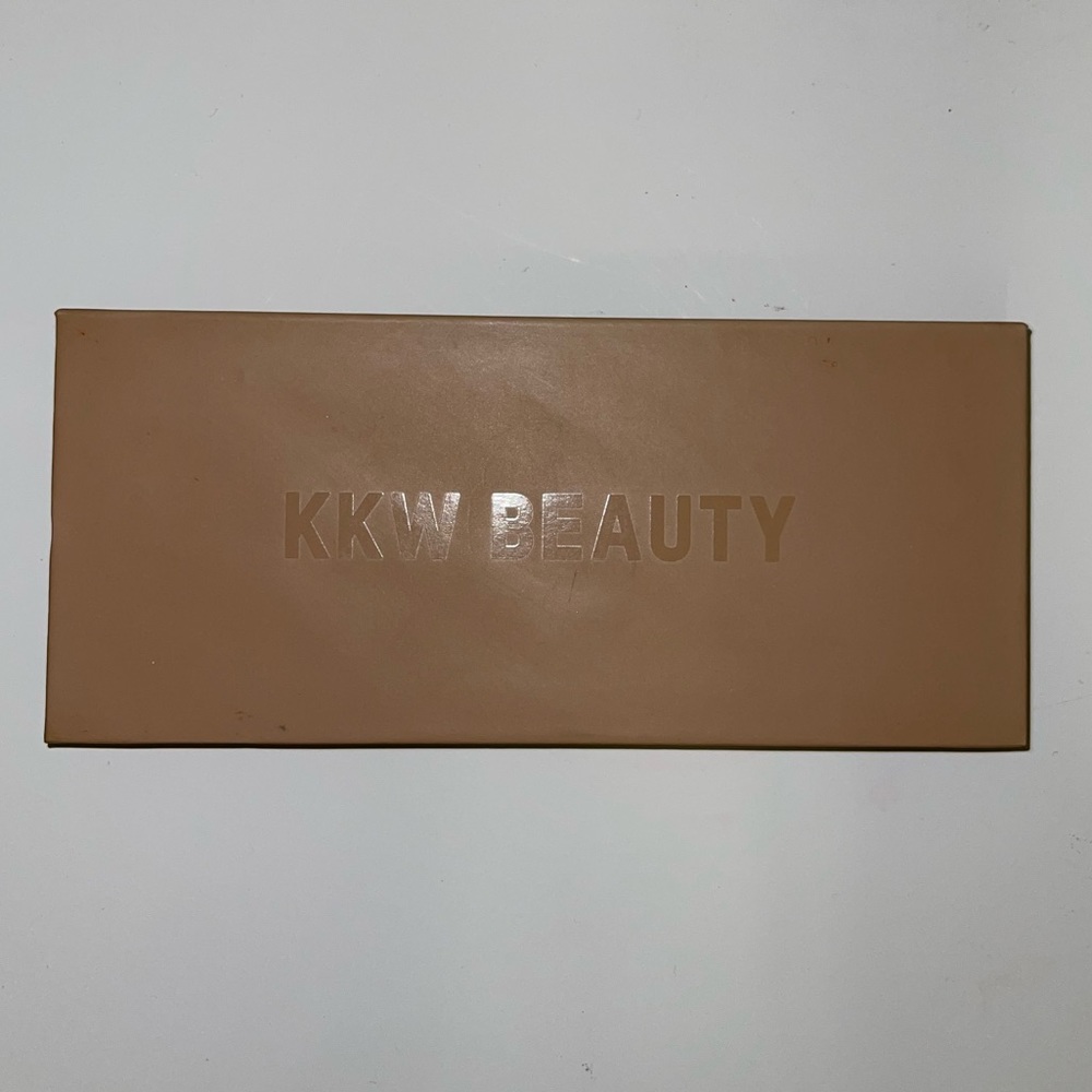 ♥️KKW BEAUTY Eyeshadow Palette(warm)